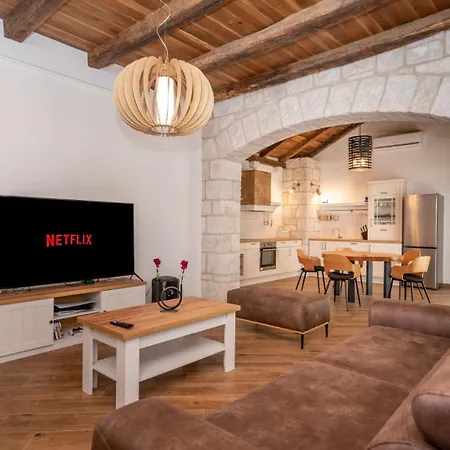 Hilltop View - By Guide 빌라 스플리트