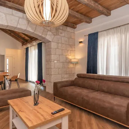 빌라 Hilltop View - By Guide